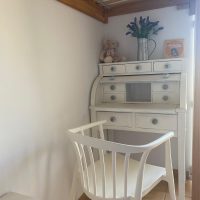 old white wood desk